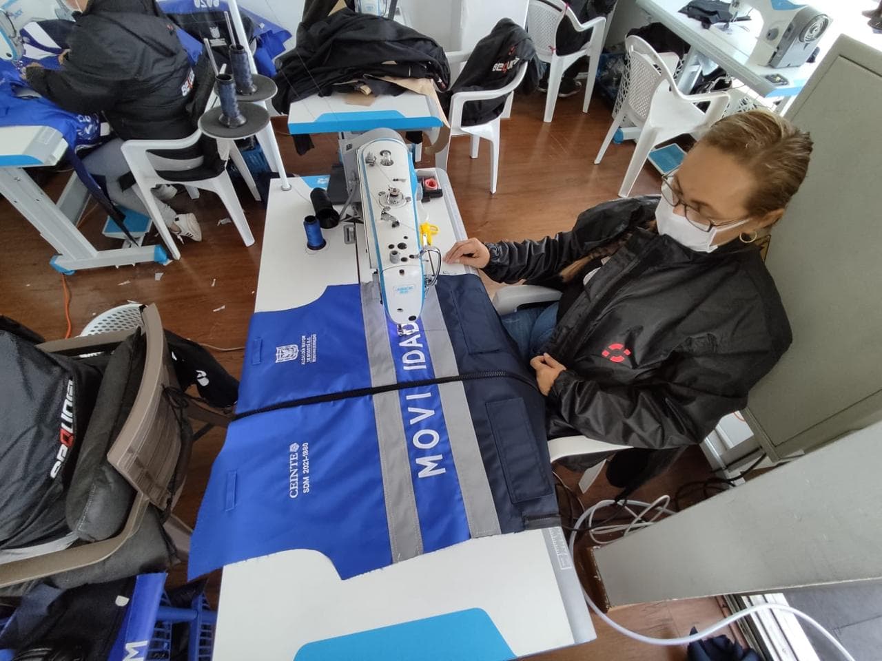 Taller de confeccion EPP Motorizados - Control de calidad